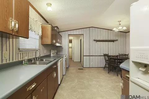 29437 Burns Ln, Walker, LA 70785 photo 11
