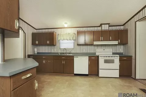 29437 Burns Ln, Walker, LA 70785 photo 12