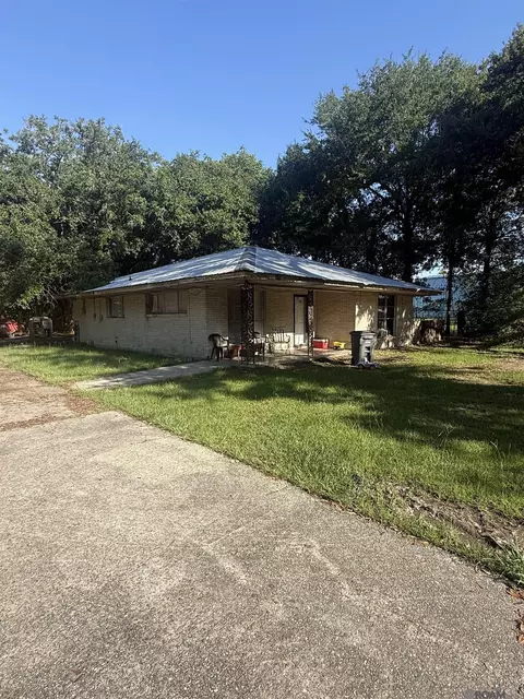 6155 N Foster Dr, Baton Rouge, LA 70805