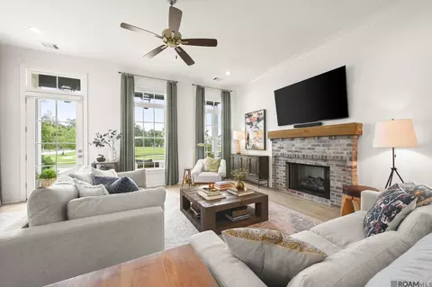 14006 Mullins Way, Baton Rouge, LA 70817