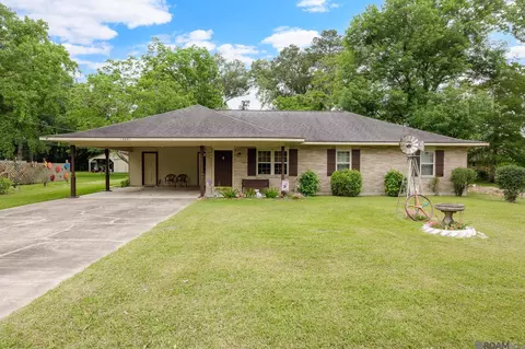 12241 Oakline Acres, Saint Amant, LA 70774