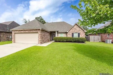 14371 Stonegate Manor Dr, Gonzales, LA 70737