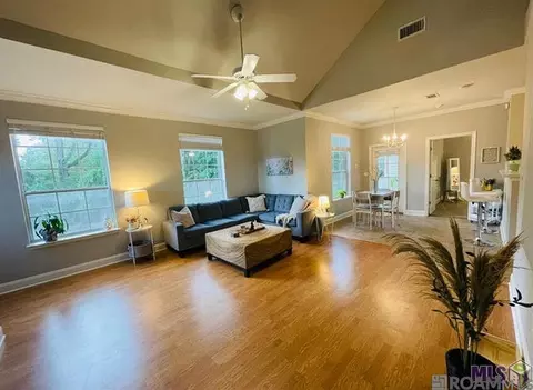900 Dean Lee Dr # 101, Baton Rouge, LA 70820