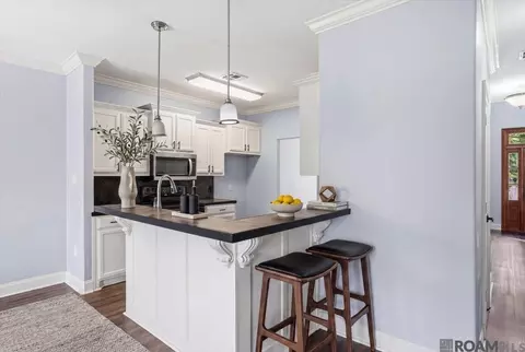 Kitchen - 20334 De Chene Dr, Walker, LA 70785 photo 2 of 2