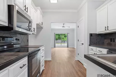 Entry Way - 20334 De Chene Dr, Walker, LA 70785 photo 1 of 3