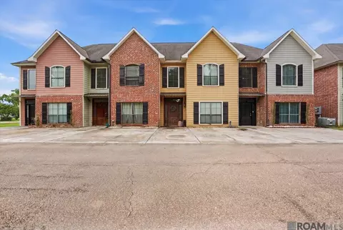 20334 De Chene Dr, Walker, LA 70785