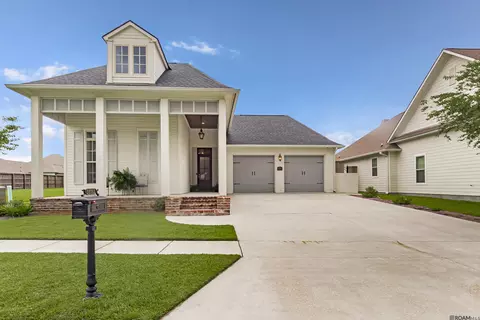 38182 Emery Ln, Prairieville, LA 70769