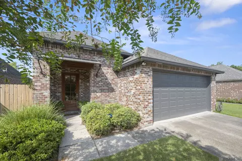 7704 Ibiza Dr, Baton Rouge, LA 70820
