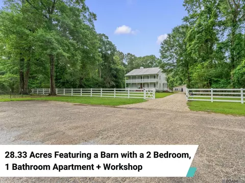 10426 Old Field Rd, Saint Francisville, LA 70775