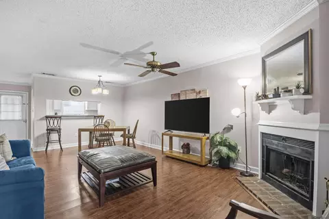 4388 Stumberg Ln, Baton Rouge, LA 70816