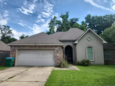 3344 Orleans Quarters Dr, Brusly, LA 70719
