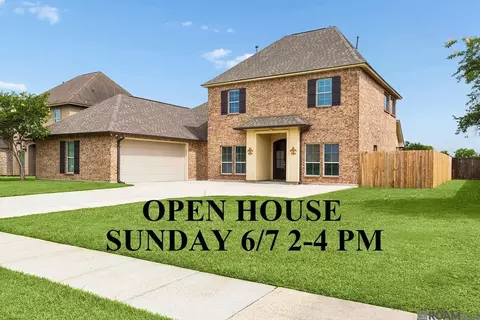 8661 Sandpiper St, Denham Springs, LA 70706