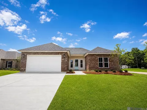 31531 Dunn Rd, Denham Springs, LA 70726