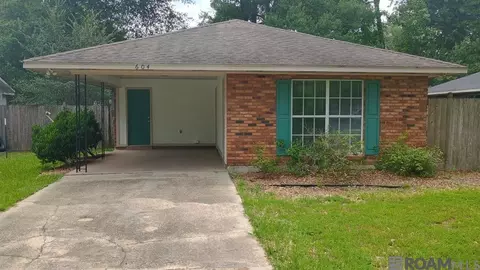 604 J W Davis Dr, Hammond, LA 70403