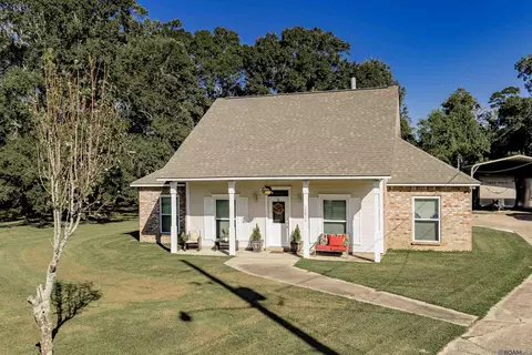 32810 Poplar Ct, Denham Springs, LA 70706