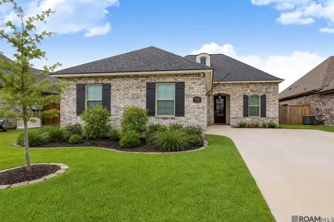 13330 Belle Prairie Dr, Geismar, LA 70734