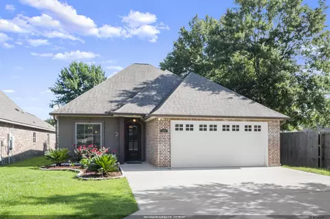 9483 Wyndham Way, Denham Springs, LA 70726