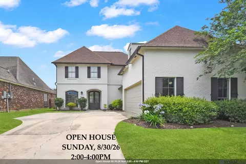 8925 Foxgate Dr, Baton Rouge, LA 70809