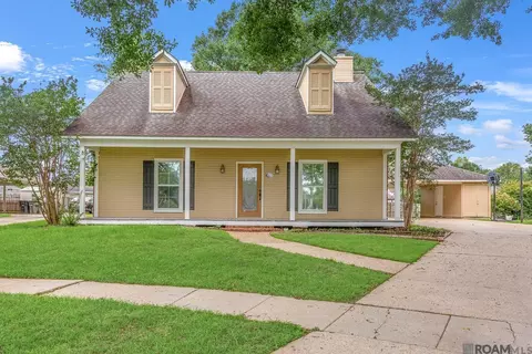 4110 Country Glen Dr, Baton Rouge, LA 70816