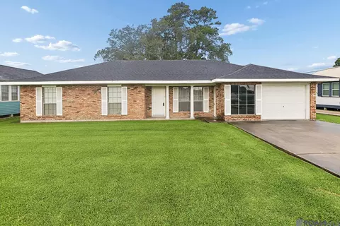 647 N Airline Ave, Gramercy, LA 70052