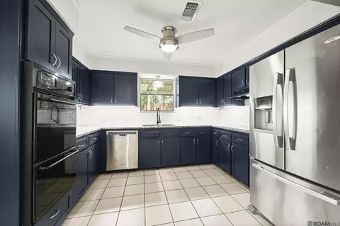 7574 Pennhill Dr, Baton Rouge, LA 70817