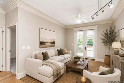 7707 Bluebonnet Blvd # 205, Baton Rouge, LA 70810