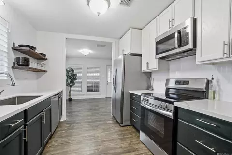 1462 W Fairview Dr, Baton Rouge, LA 70816