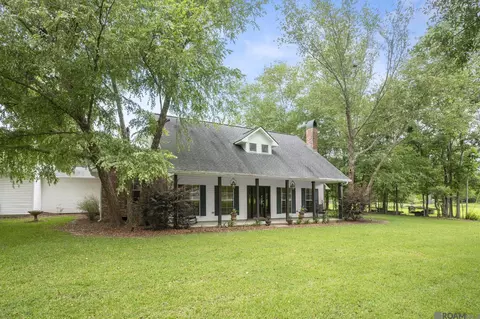 22325 Sutter Ln, Zachary, LA 70791