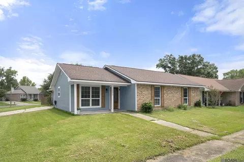 15013 Point Chenier Ave, Baton Rouge, LA 70817