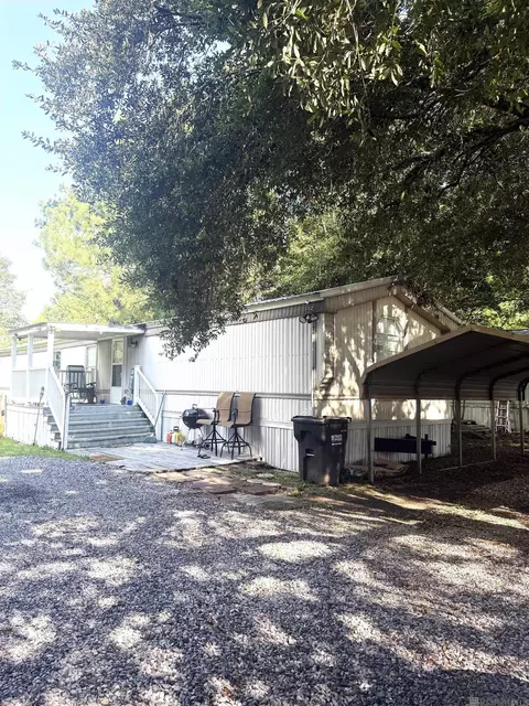 14320 Tiggy Duplessis Rd, Gonzales, LA 70737