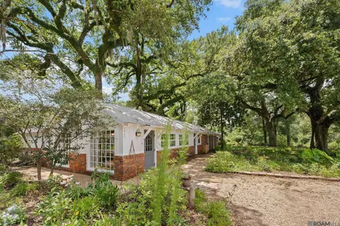 4865 Leonard St, Saint Francisville, LA 70775