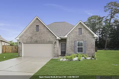 14021 Rosewell St, Denham Springs, LA 70726