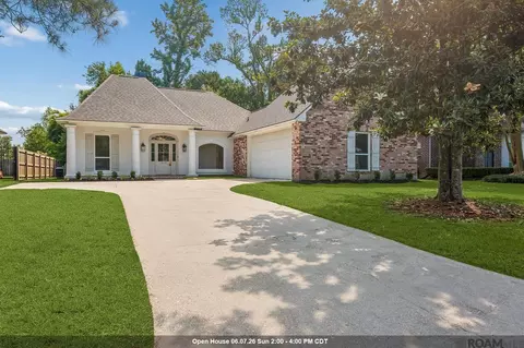 18508 Plantation Blvd, Prairieville, LA 70769