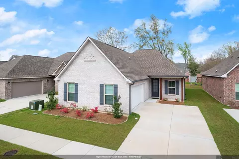 16103 Knoll Creek Ave, Baton Rouge, LA 70817