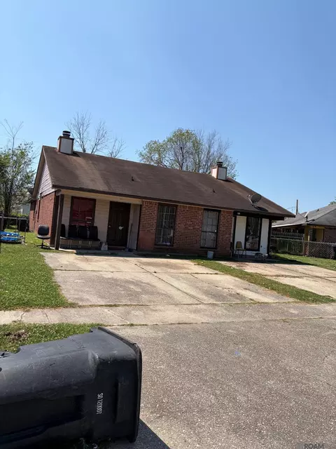 8022-8024 Skysail Ave, Baton Rouge, LA 70820