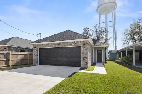 3220 Jackson St, Baker, LA 70714