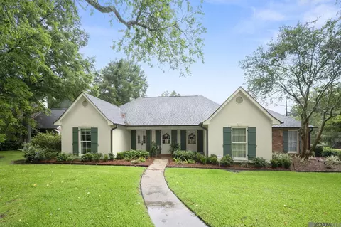 7510 Old Sturbridge Ln, Baton Rouge, LA 70806