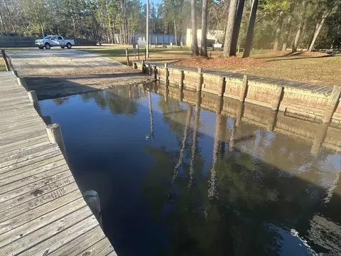 River Point Dr, Springfield, LA 70462 photo 8