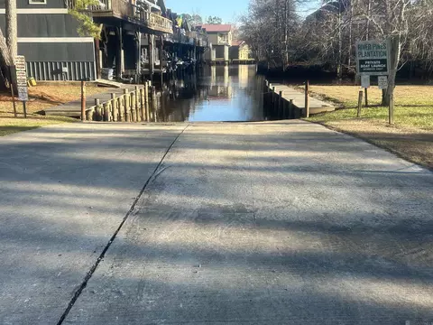 River Point Dr, Springfield, LA 70462 photo 9