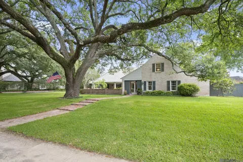 2825 Mccarroll Dr, Baton Rouge, LA 70809
