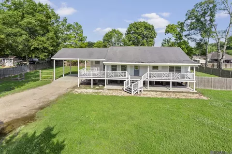 30570 Walker North Rd, Walker, LA 70785
