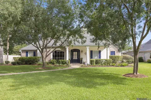 18155 Creek Hollow Rd, Baton Rouge, LA 70817