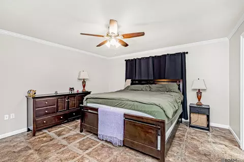 Bedroom - 33755 Perkins Crossing Rd, Walker, LA 70785 photo 3 of 3