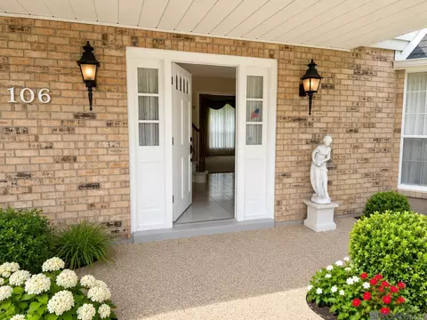 Entry Way - 106 Flowerwood Ct, Luling, LA 70070 photo 1 of 2