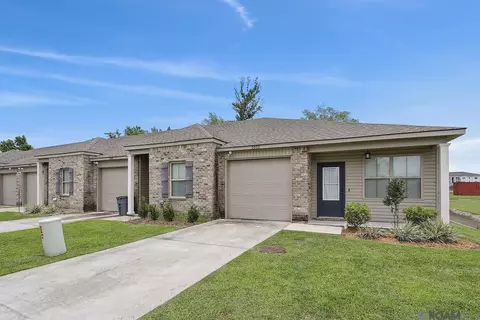 3052 S Roth Ave, Gonzales, LA 70737