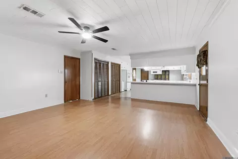 Living - 32581 Duff Rd, Walker, LA 70785 photo 1 of 4