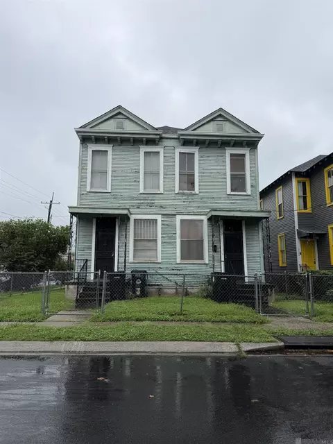 3700 S Saratoga St, New Orleans, LA 70115