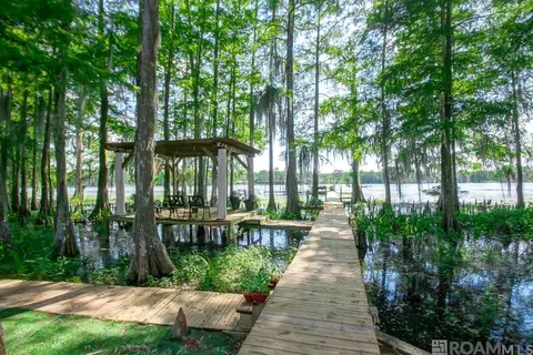 823 Belle River Rd, Pierre Part, LA 70339