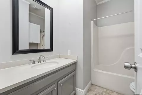 Bath - 12612 Ina Dr, Walker, LA 70785 photo 4 of 4