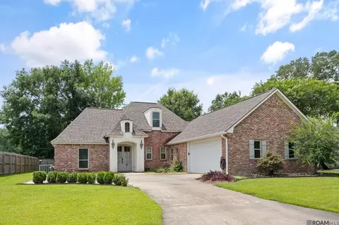 39415 Meadowbrook Ave, Prairieville, LA 70769